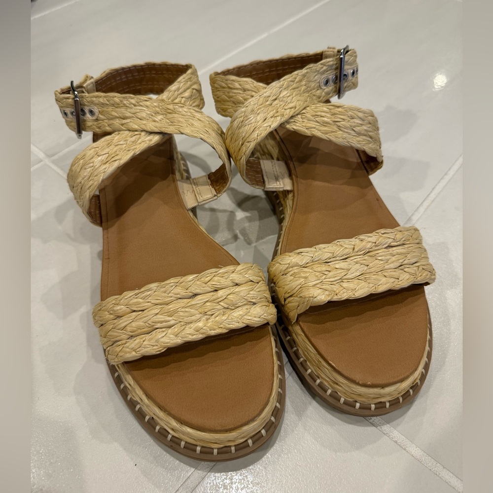 Universal Thread Natural Braided Platform Sandals